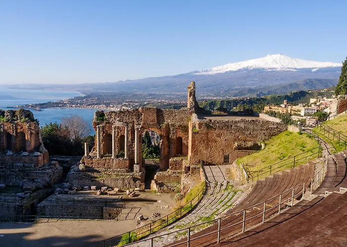 Bluemary Giardini-Naxos